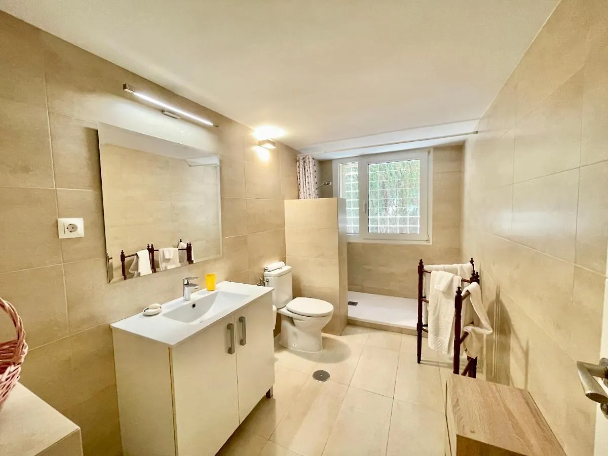 Villa Los Lirios Puerto Banus - Eaw Homes Marbella Spain