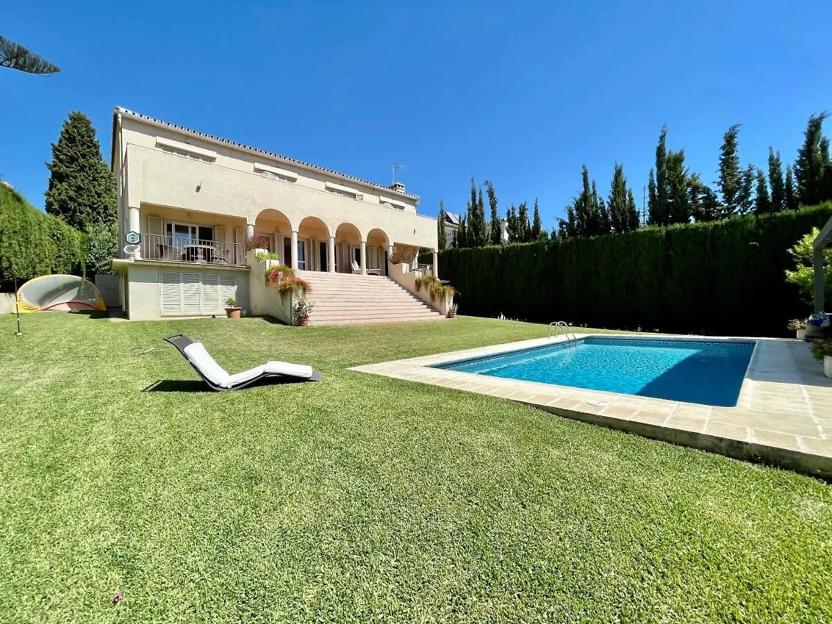 Villa Los Lirios Puerto Banus - Eaw Homes Marbella