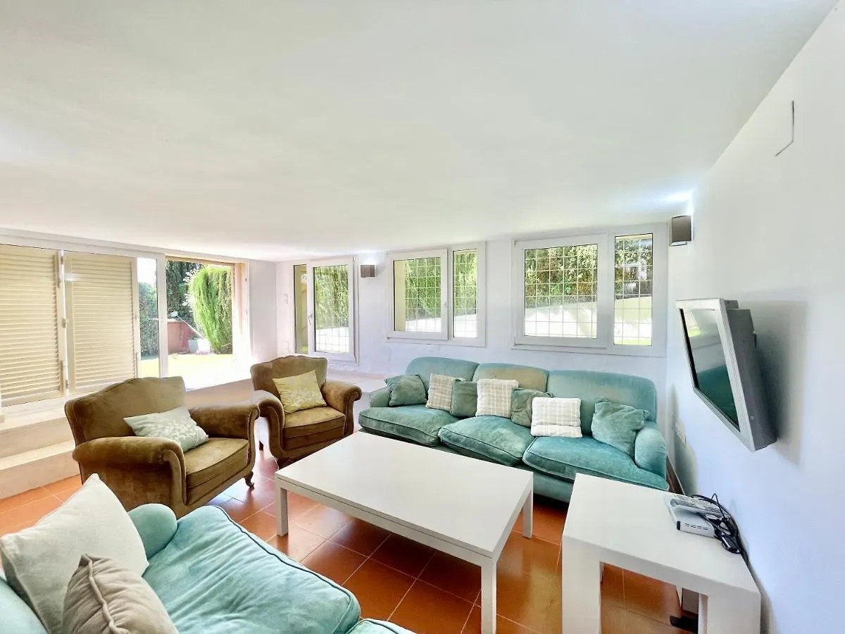 Villa Los Lirios Puerto Banus - Eaw Homes Marbella Spain