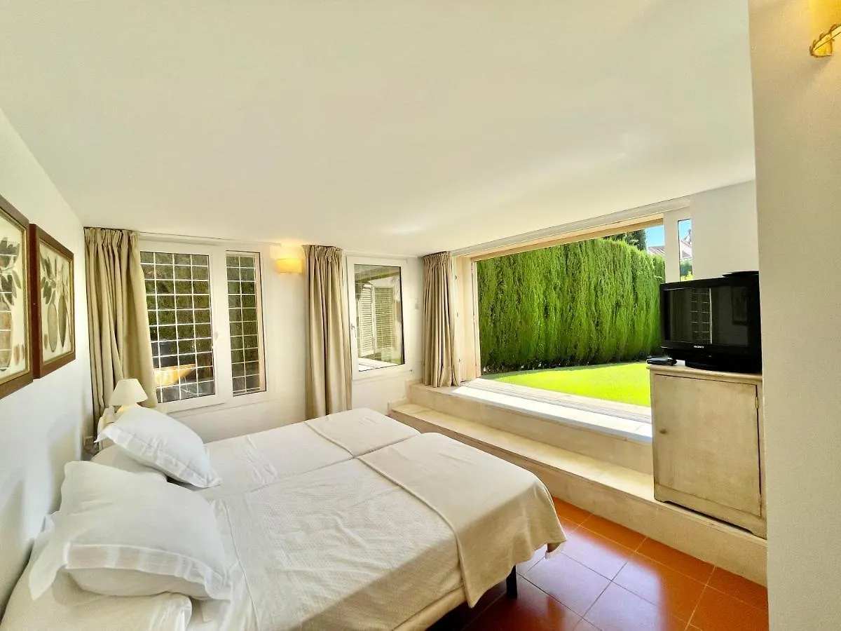 Villa Los Lirios Puerto Banus - Eaw Homes Marbella