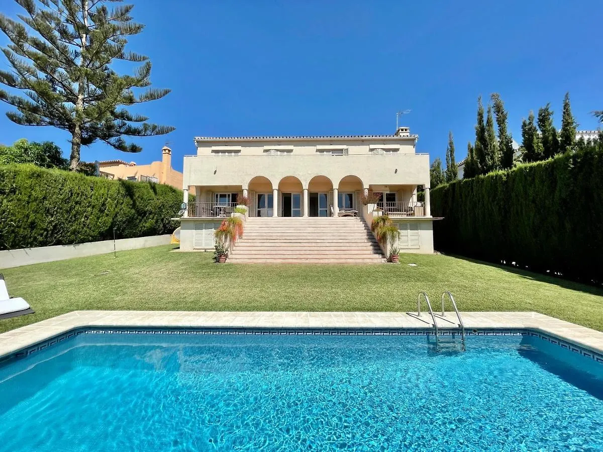 Villa Los Lirios Puerto Banus - Eaw Homes Marbella Spain